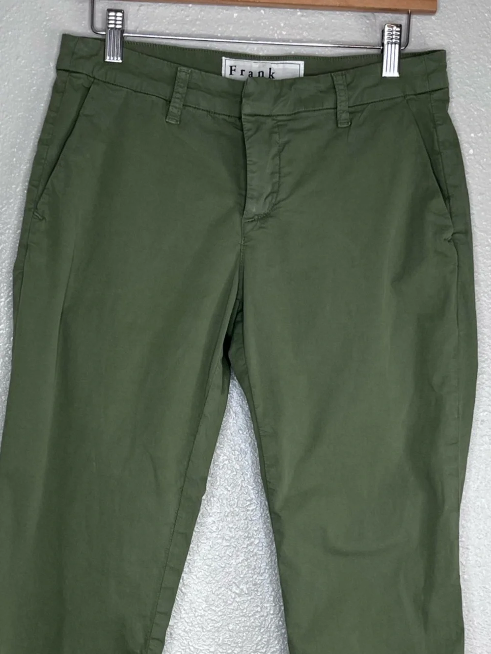 Frank & Eileen Wicklow Sz 4 Army Green Italian Chino Pants - Picture 4 of 12